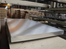 汽车用铝的用途多，大巴蒙皮用铝展新形象